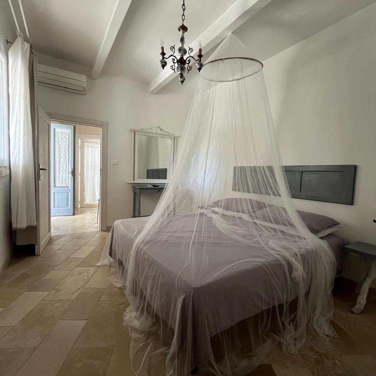 Holiday Home Trullo Antico Ostuni Exterior photo